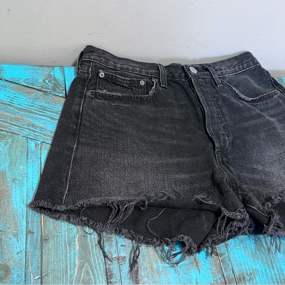 Aritzia Denim Forum The Ex Boyfriend Shorts Size 27 - Picture 5 of 13